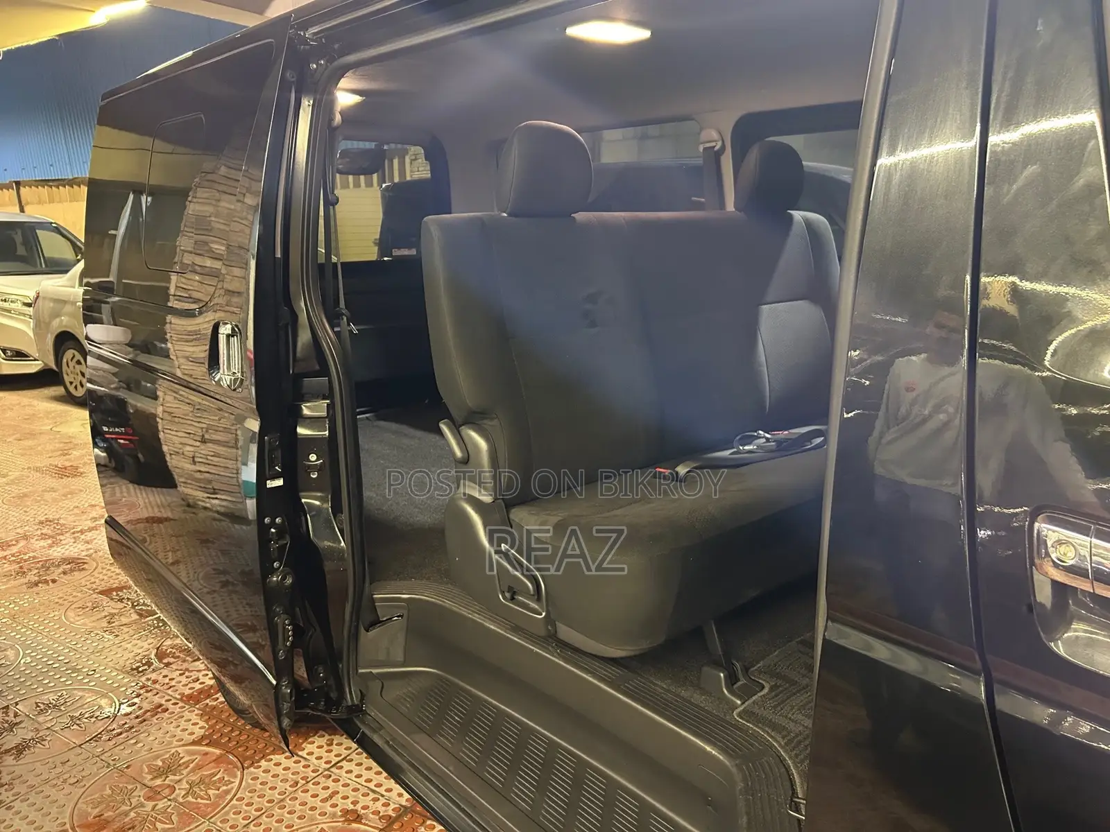 Toyota Hiace SUPER GL BLACK 2020
