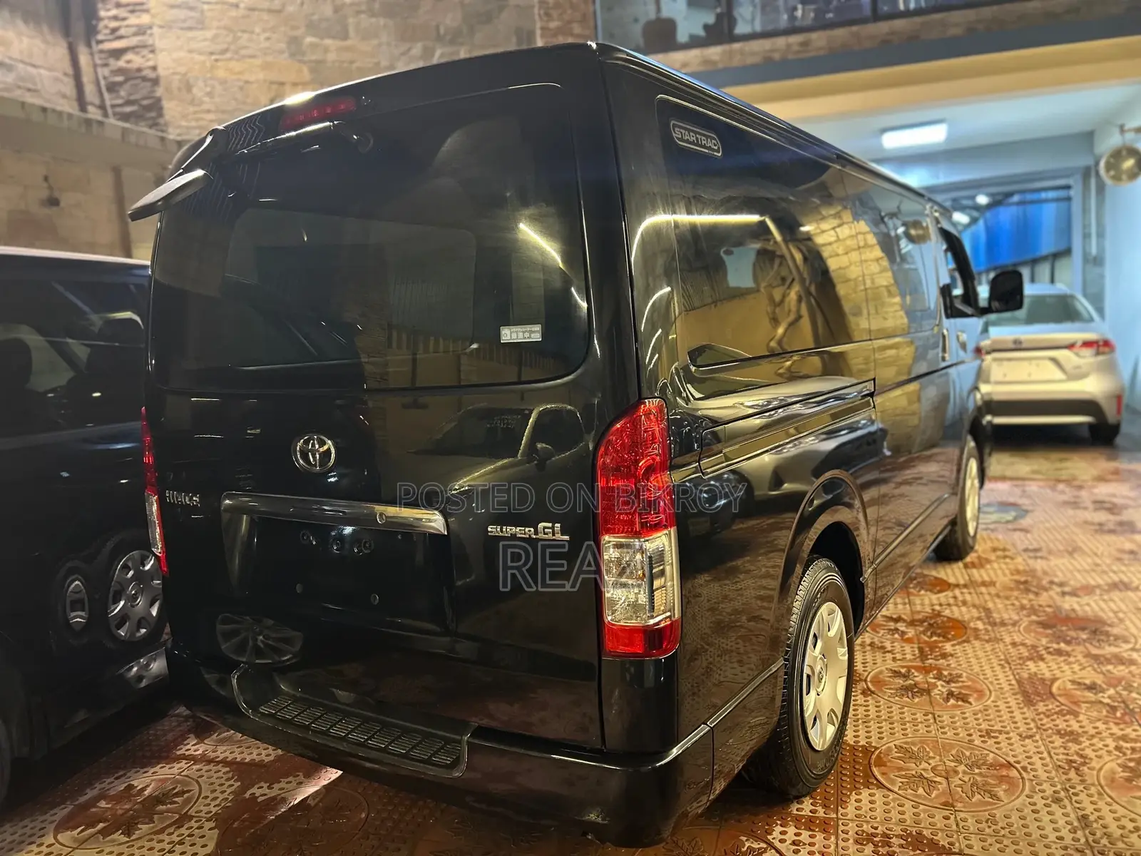 Toyota Hiace SUPER GL BLACK 2020