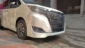 Toyota Esquire GI PREMIUM HYBRID 2020