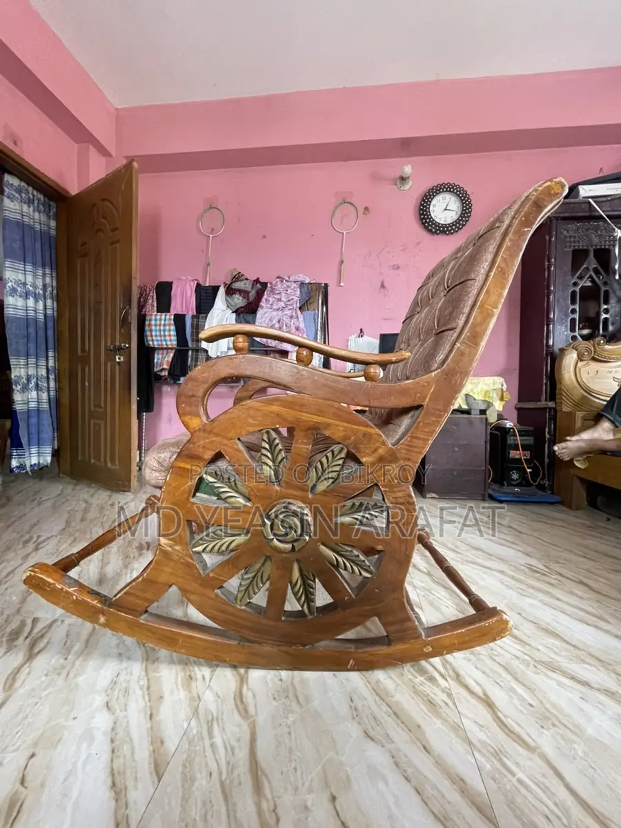 King Chair
