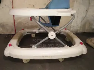 বেবি ওয়াকার