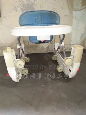 বেবি ওয়াকার