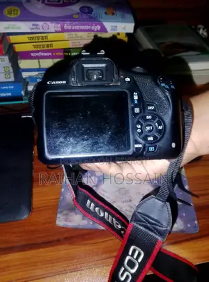 Canon brand Model 1200d with kit lens