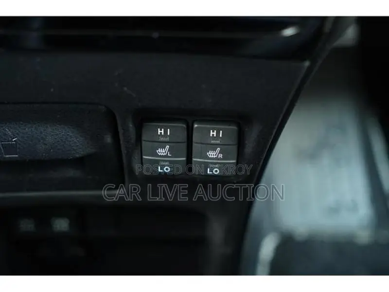 Toyota Noah Hybrid SI WxB 2021