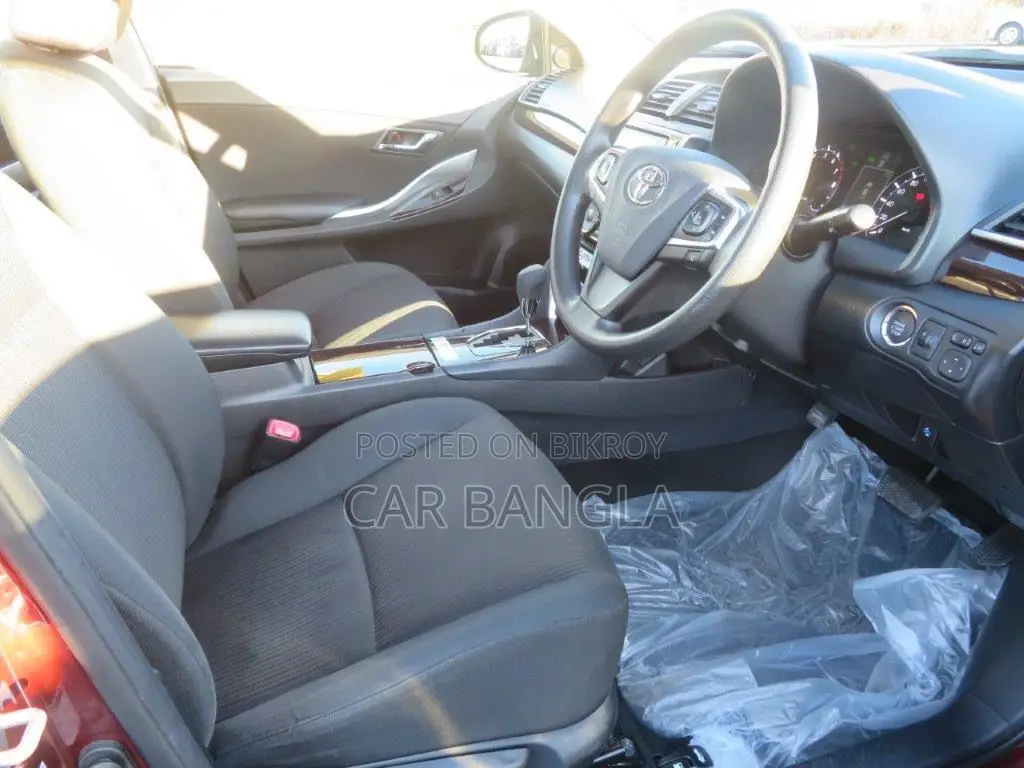 Toyota Premio FL 2020