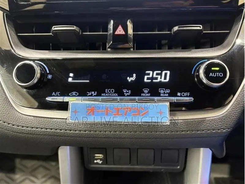 Toyota Corolla Cross Hybrid G Package 2021