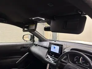 Toyota Corolla Cross Hybrid G Package 2021