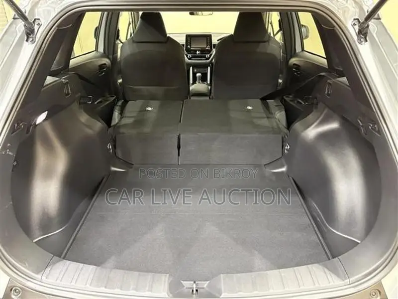 Toyota Corolla Cross Hybrid G Package 2021