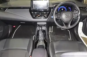 Toyota Corolla TOURING WXB PEARL 2020