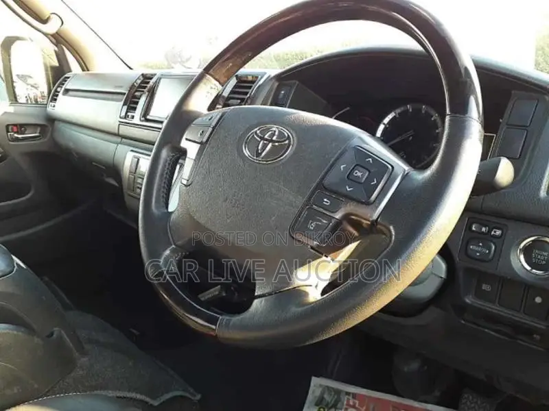 Toyota Hiace SUPER GL 2021