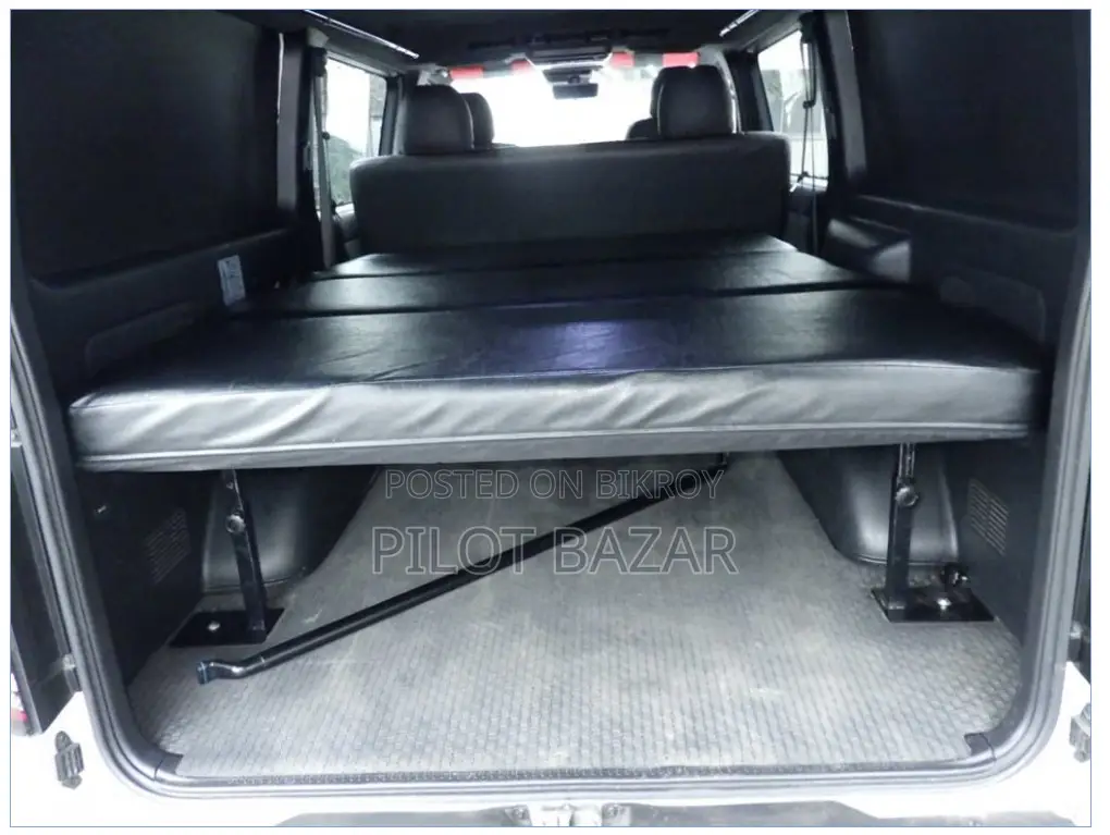 Toyota Hiace Super GL 2021