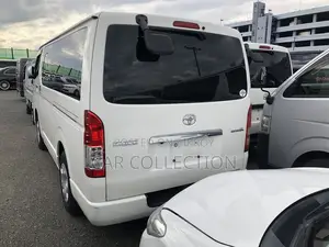 Toyota Hiace Super GL 2021