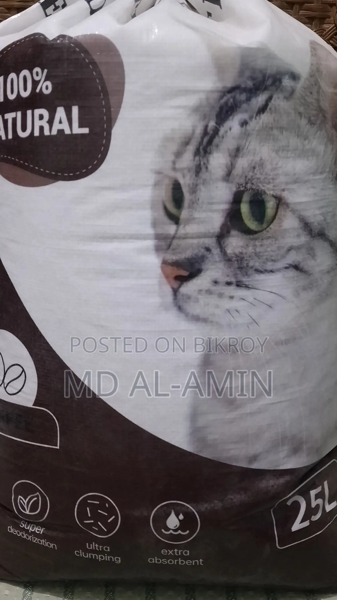 25 Liter Cat Litter and Litter Box with Cat Shampoo