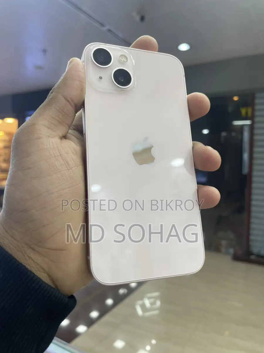 Apple iPhone 13 (Used)