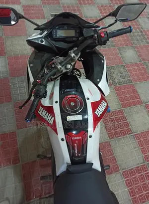 Yamaha Fazer V2 FI 2017