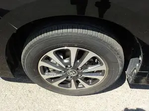 Toyota Esquire Hybrid Gi Premium 2019