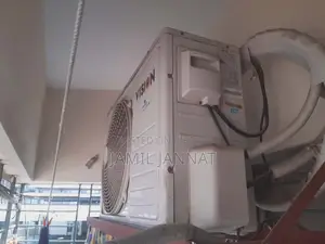 1.5 Ton Split AC – Good Condition Urgent Sale