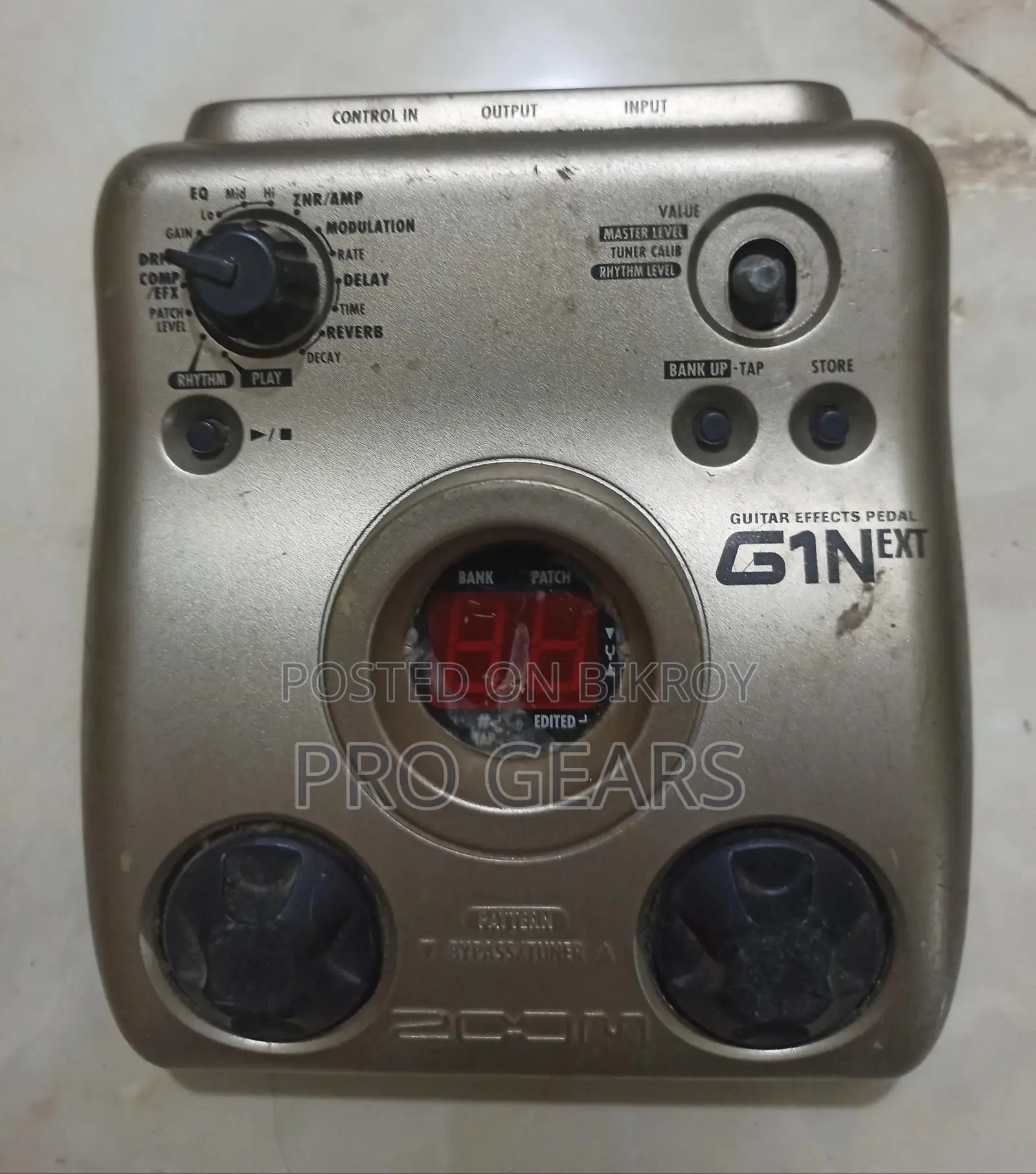 8 Damaged Guitar Processors