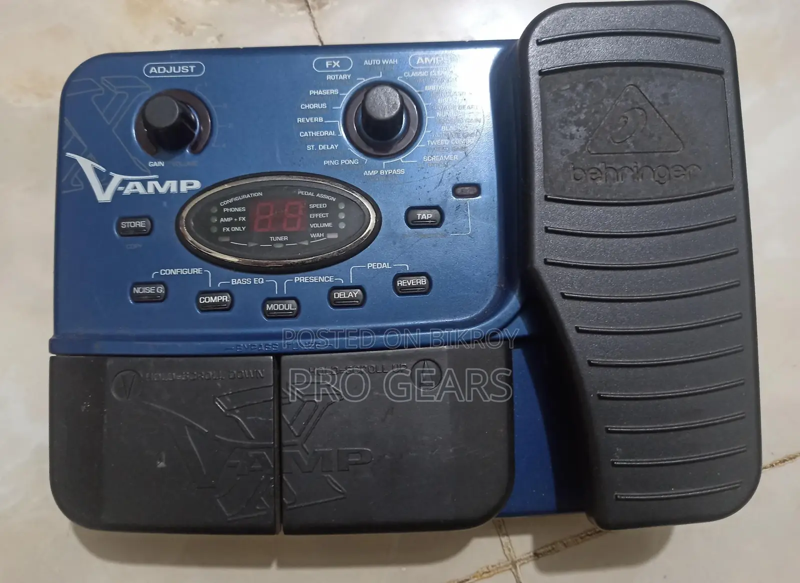 8 Damaged Guitar Processors