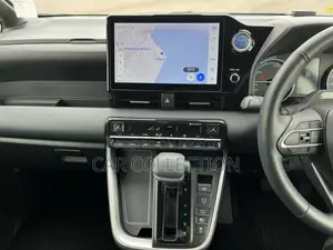 Toyota Noah S-G 2022