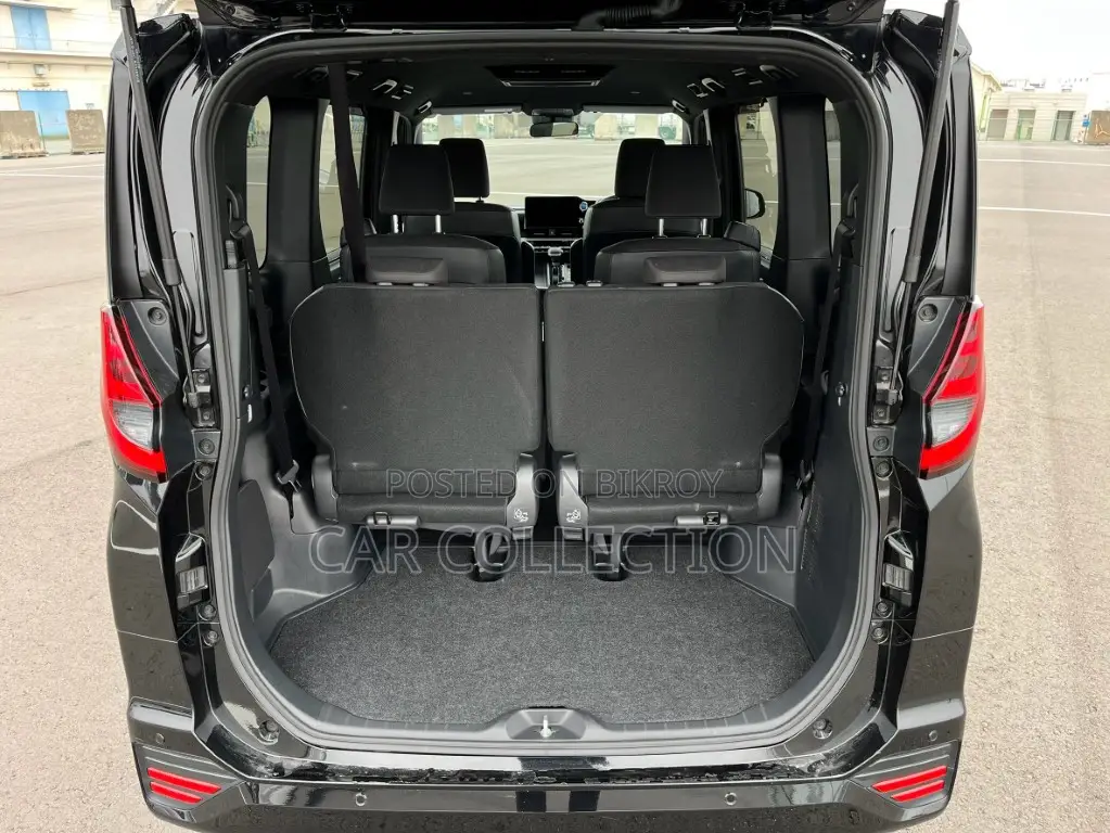 Toyota Noah S-G 2022