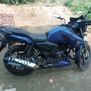 TVS Apache RTR . 2017