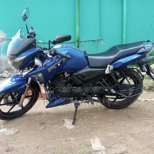 TVS Apache RTR . 2017