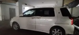 টয়োটা রাউম হোয়াইট ২০০৮
