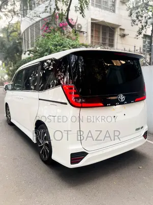 Toyota Noah S-Z Pkg 2022 Hyb