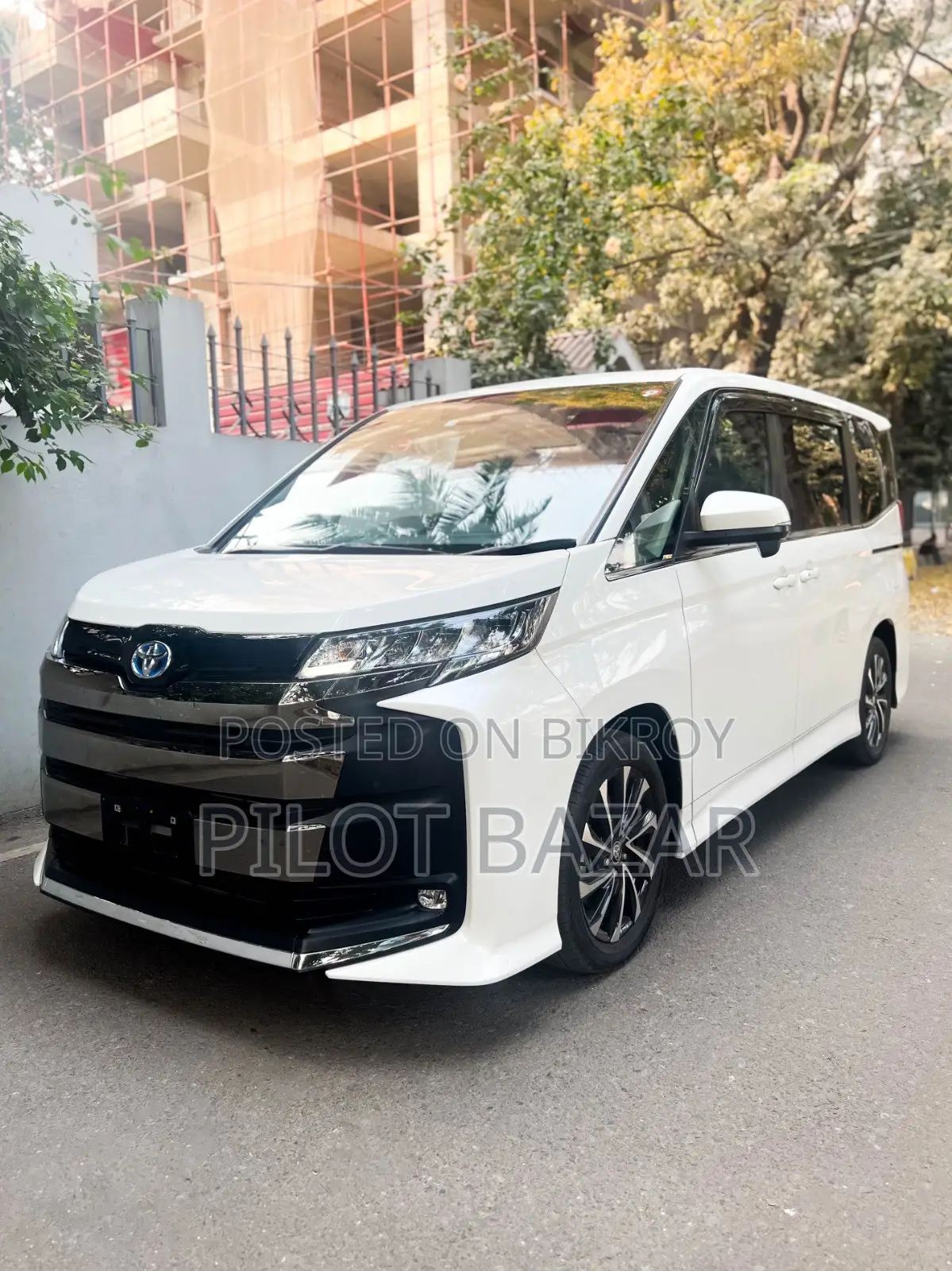 Toyota Noah S-Z Pkg 2022 Hyb