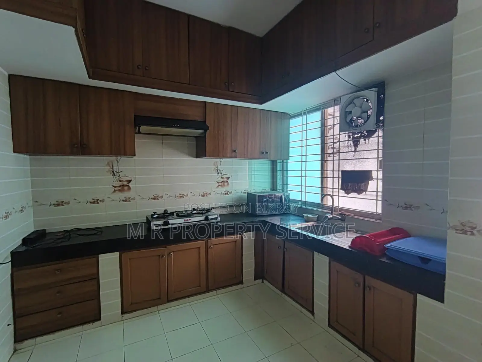 Bashundhara Fully Furnished Apartment Rent