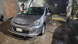 Toyota Wish G 7-Seater 1.8L 2005