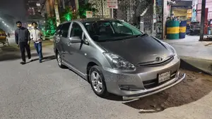 Toyota Wish G 7-Seater 1.8L 2005