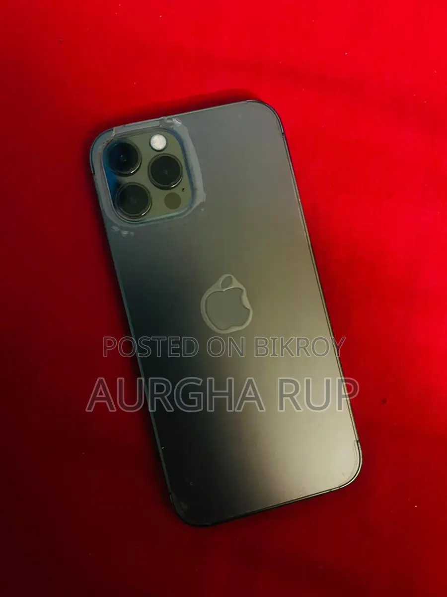 Apple iPhone 12 Pro . (Used)