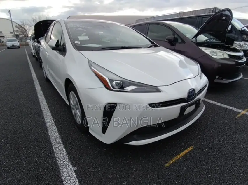 Toyota Prius S 2022
