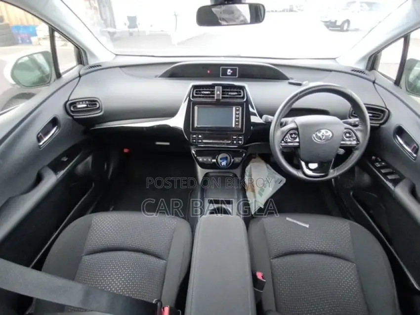 Toyota Prius S 2022