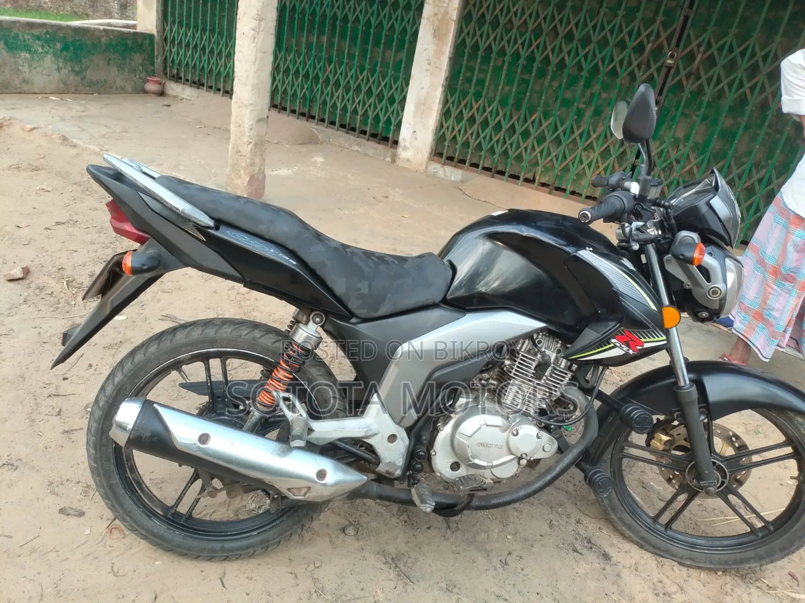 Suzuki GSX 125 All OK 2022