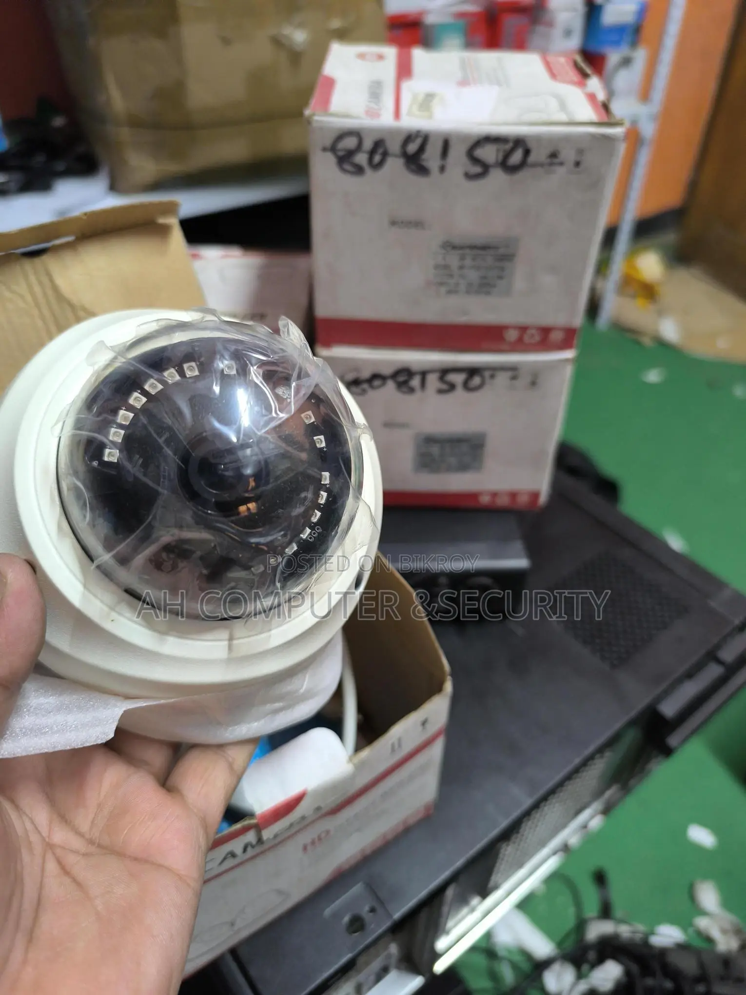 4CH XVR 4PCS 2MP DOME CAMERA METAL 500GB HDD
