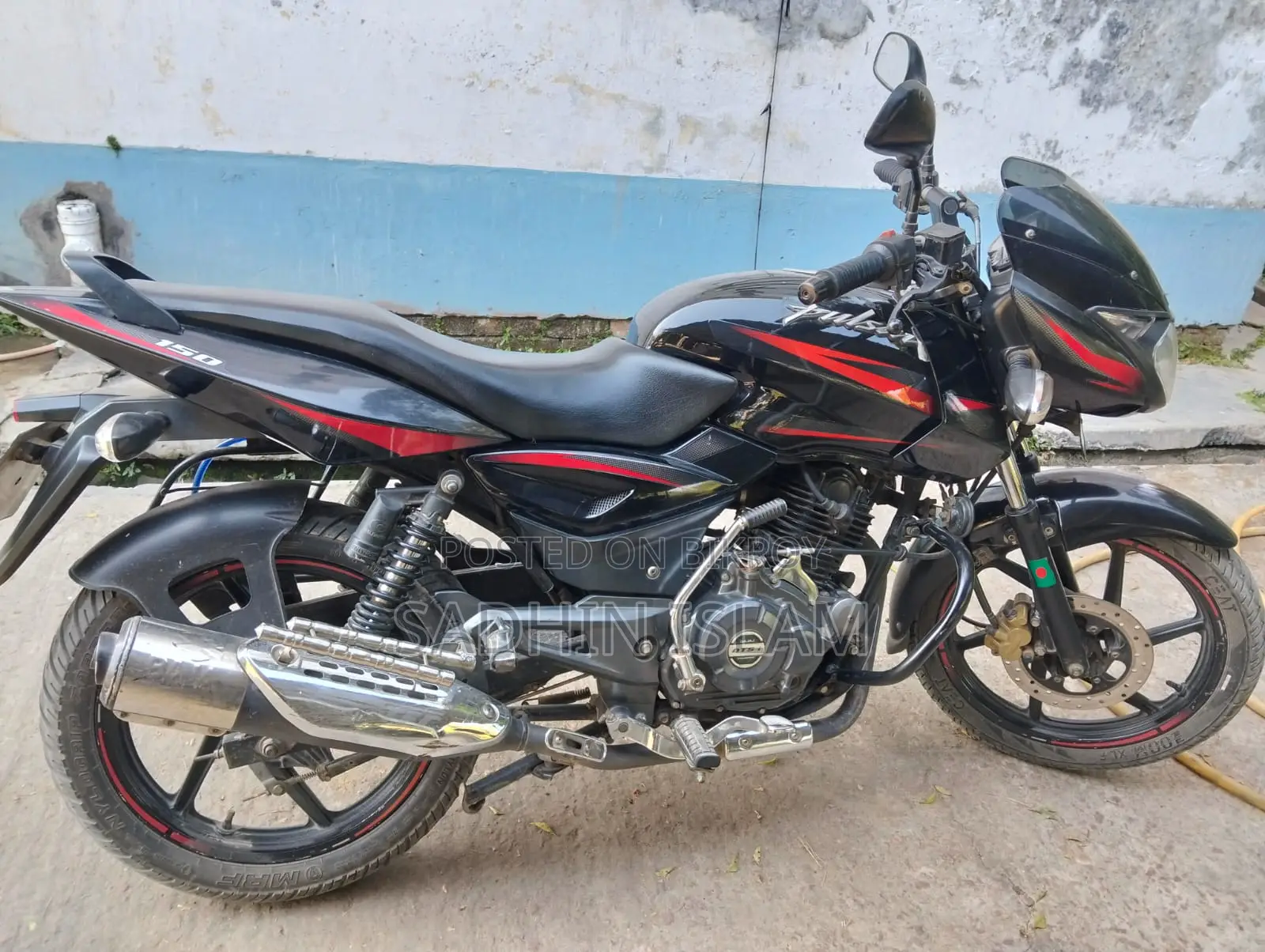 Bajaj Pulsar 150 2018