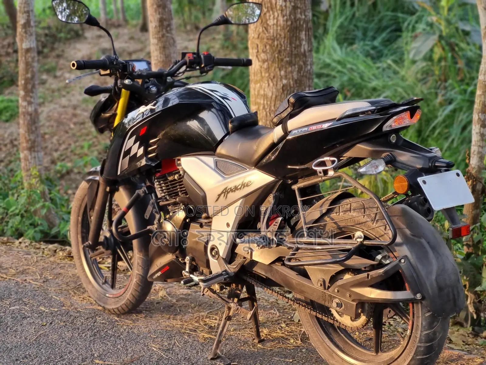 TVS Apache RTR 160 4v 2023