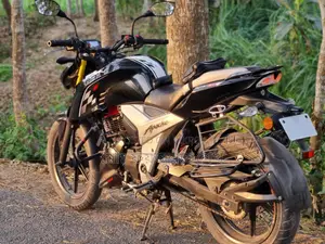 TVS Apache RTR 160 4v 2023