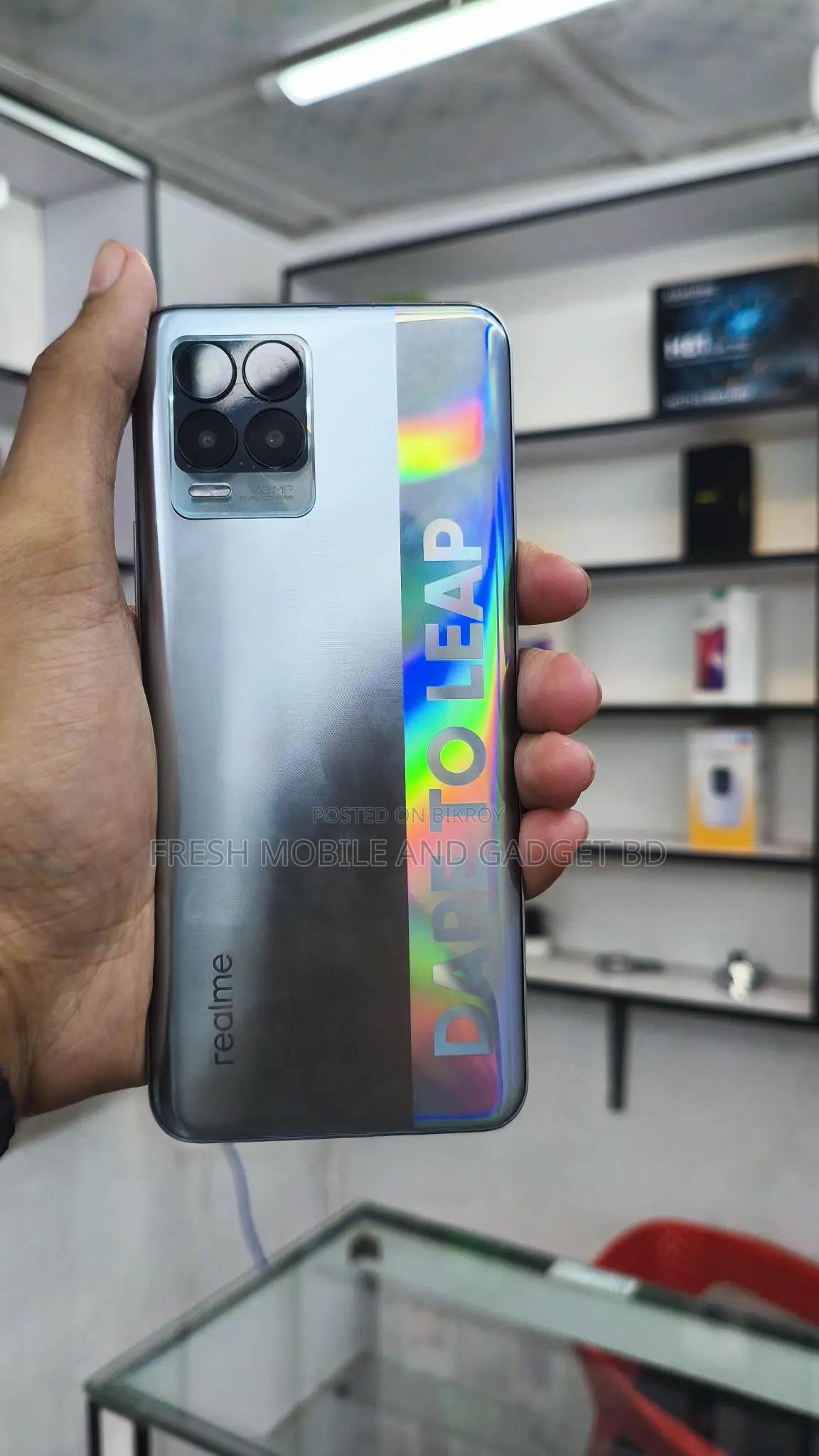 Realme 8 8/128 (Used)
