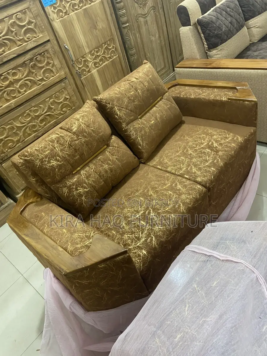 সেরা মানের মেটেরিয়ালের গদি সোফায় 36 EMI সুবিধা