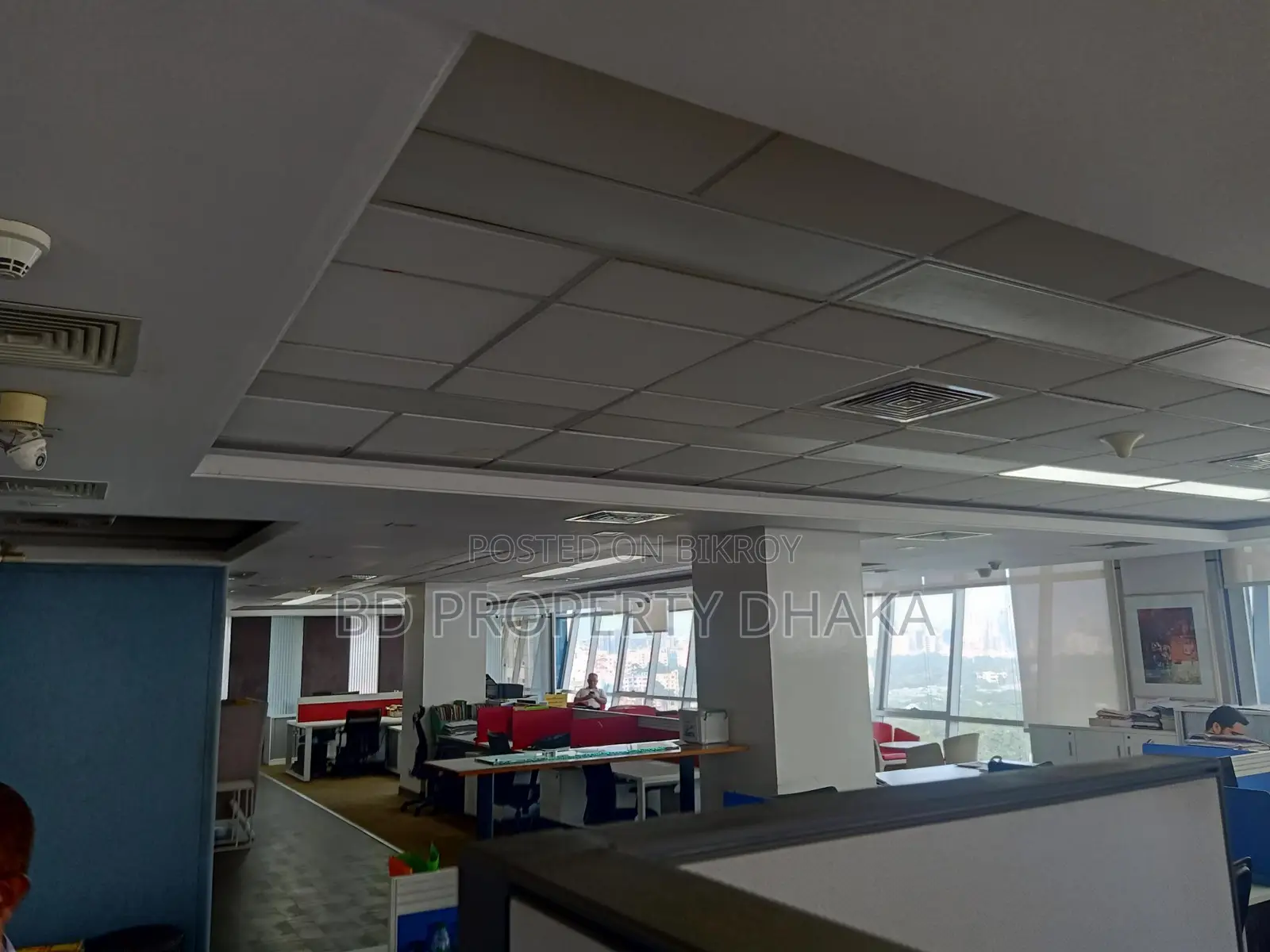 12000 Sqft Open Commercial Space for Rent in Gulshan Avenue