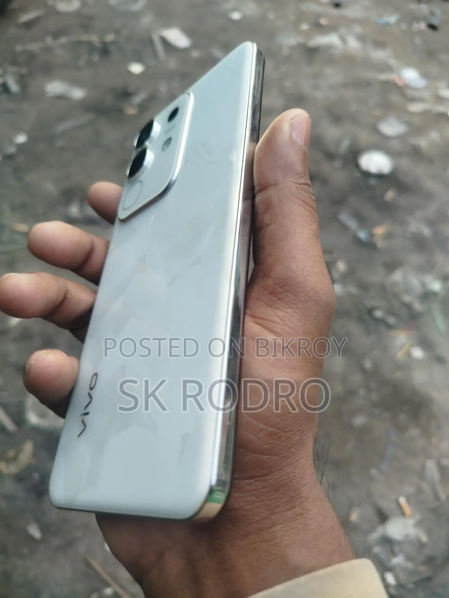 Vivo Y29 (Used)