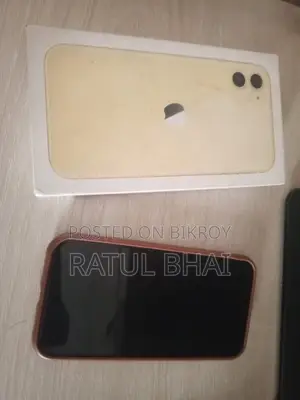 Apple iPhone 11 (Used)