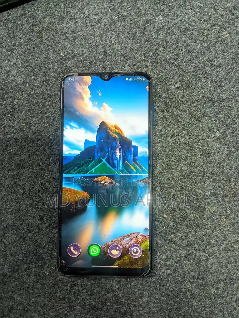 Samsung Galaxy M12 . (Used)