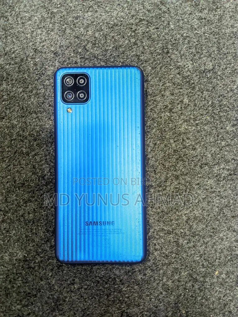 Samsung Galaxy M12 . (Used)