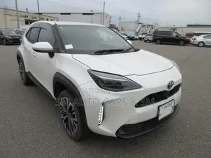 Toyota Yaris Cross Z Pearl 4.5 Point 2021