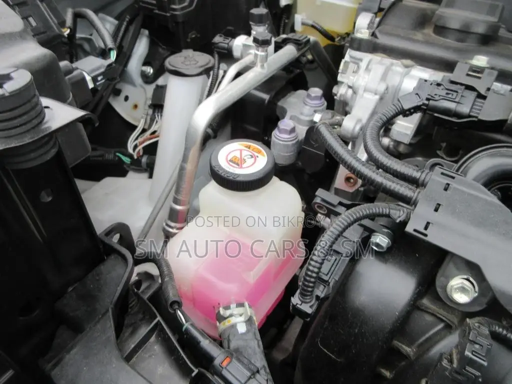 Toyota Yaris Cross Z Pearl 4.5 Point 2021